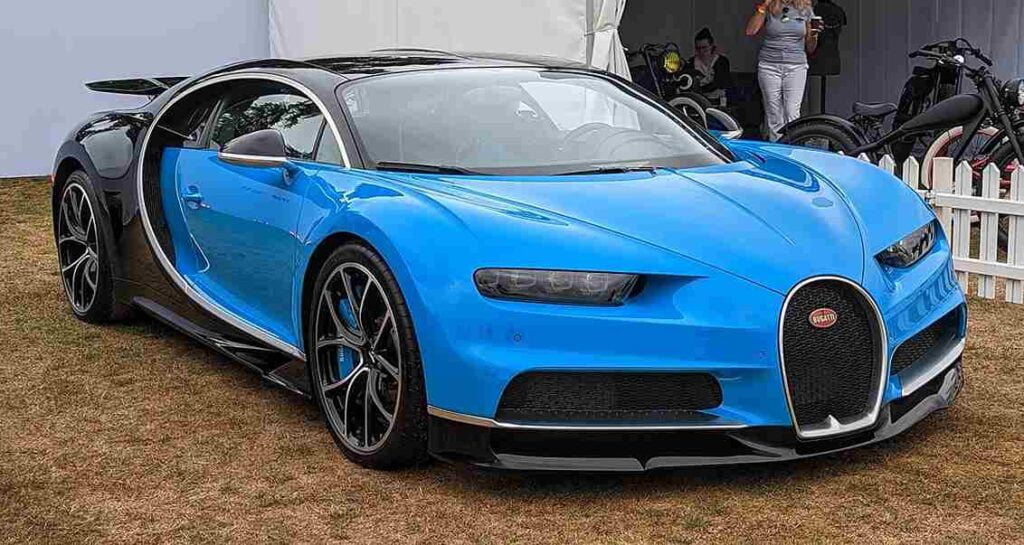 Bugatti Chiron || The Galaxy Blogs