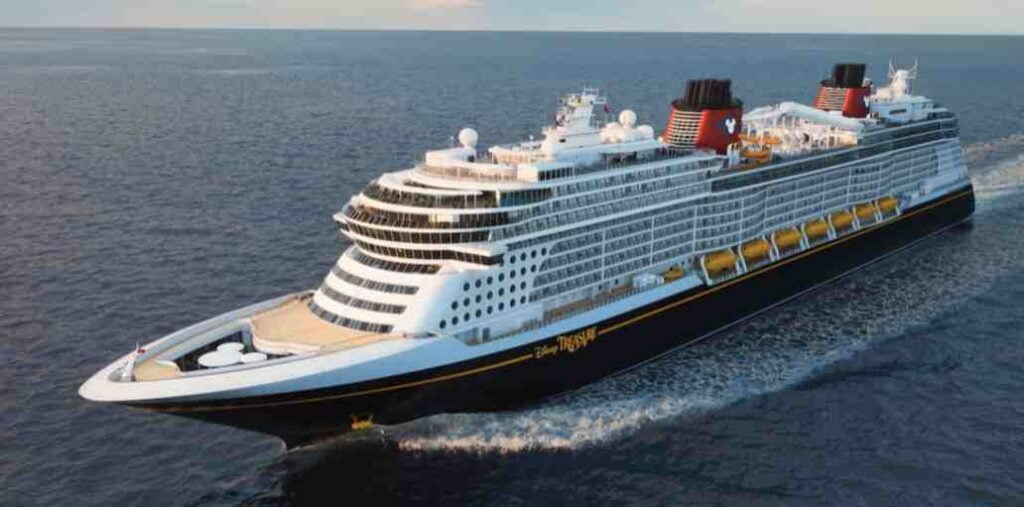 Disney Cruise Line || The Galaxy Blogs