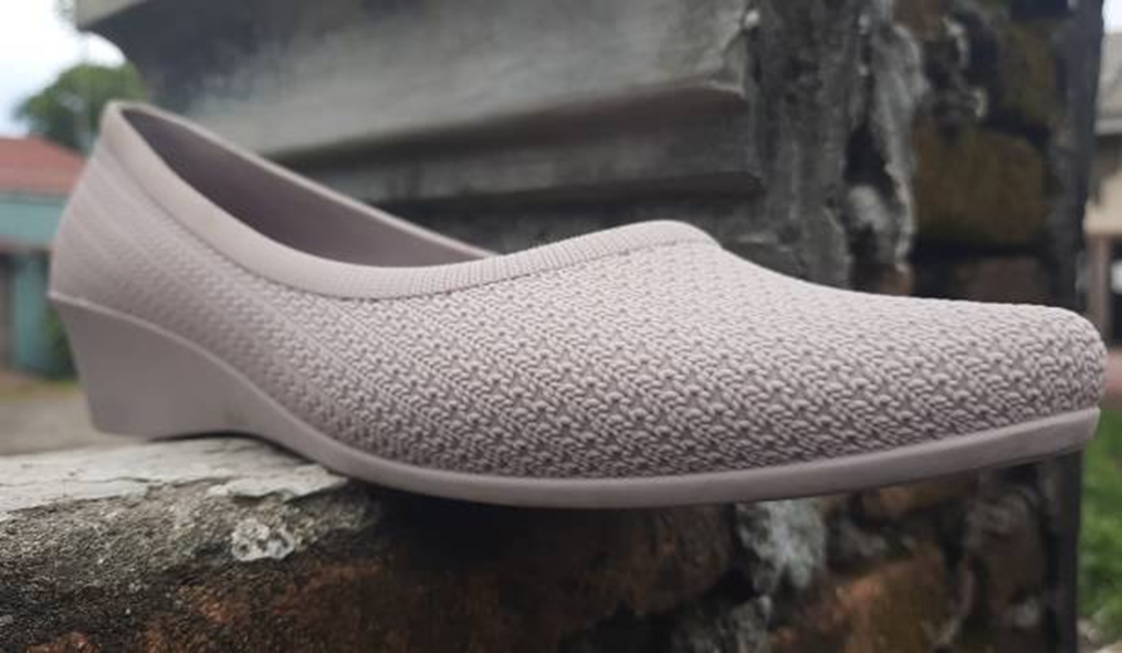 What to Wear with Mary Jane Flat Shoes